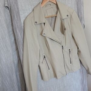 Max Studio Beige Leather Jacket